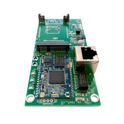 Роутер Антэкс AXR-5P PoE